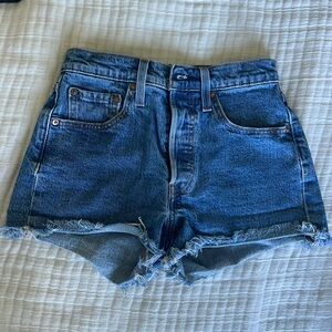 Levi 501 high rise shorts